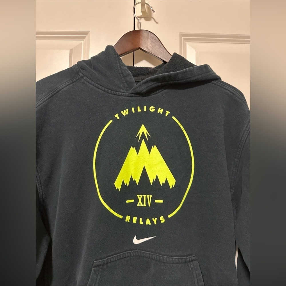 Nike Twilight Relays XIV Limited Edition Hoodie S - Picture 2 of 5